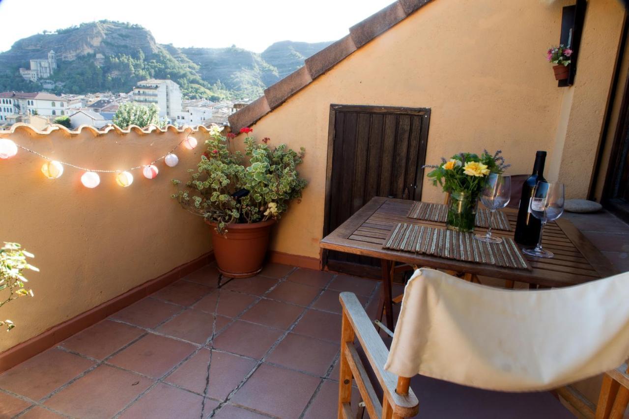 Atico Con Terraza En Graus-Pirineo De Huesca Appartement Buitenkant foto