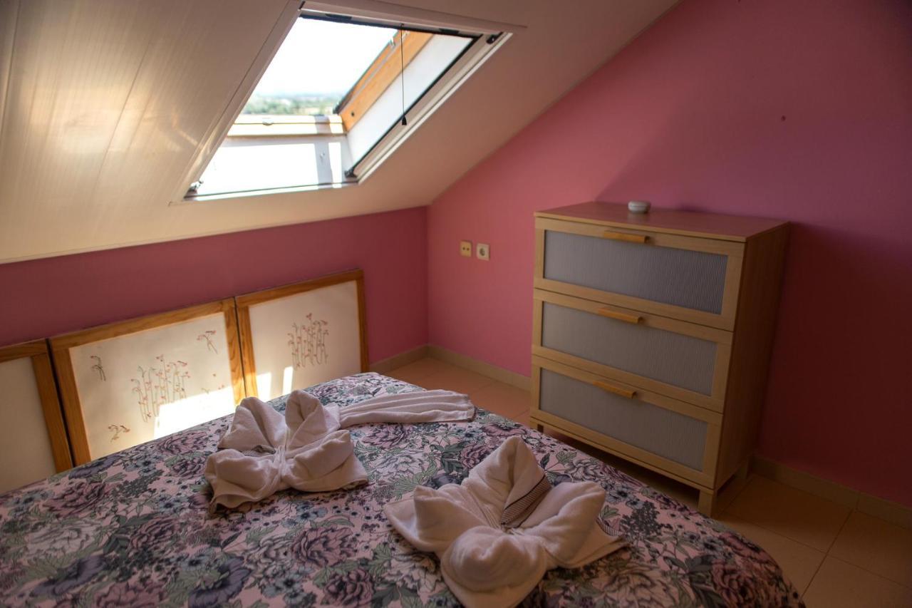 Atico Con Terraza En Graus-Pirineo De Huesca Appartement Buitenkant foto